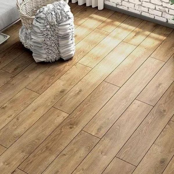 Luxury Dark Oak 8mm Laminate Flooring