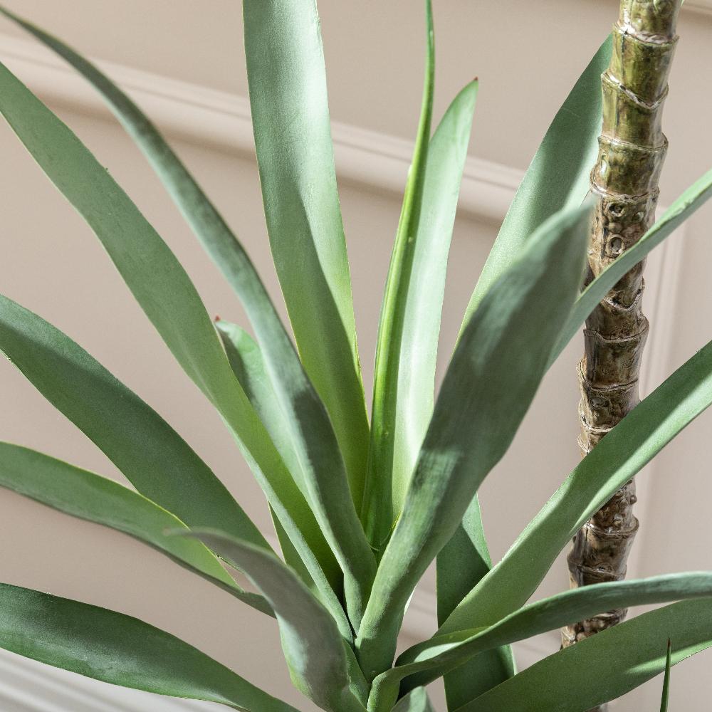 Artificial Yucca Tree UV/IFV